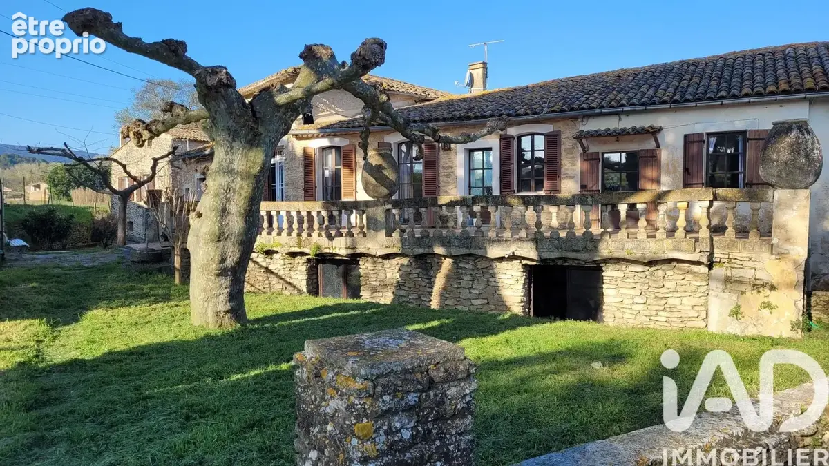 Photo 1 - Maison à MENERBES