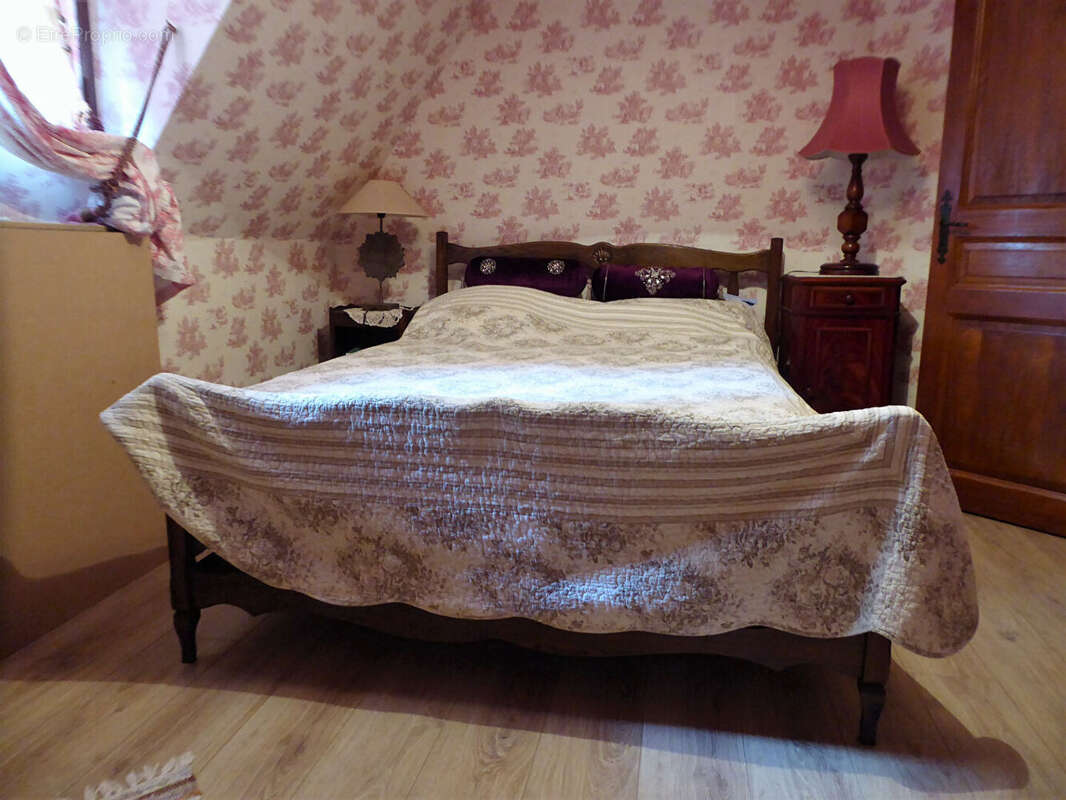 Maison à PONT-L'EVEQUE