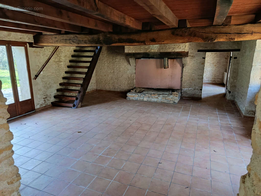 Maison à GERMIGNY-L'EXEMPT