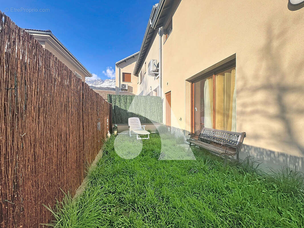 Appartement à CHORGES