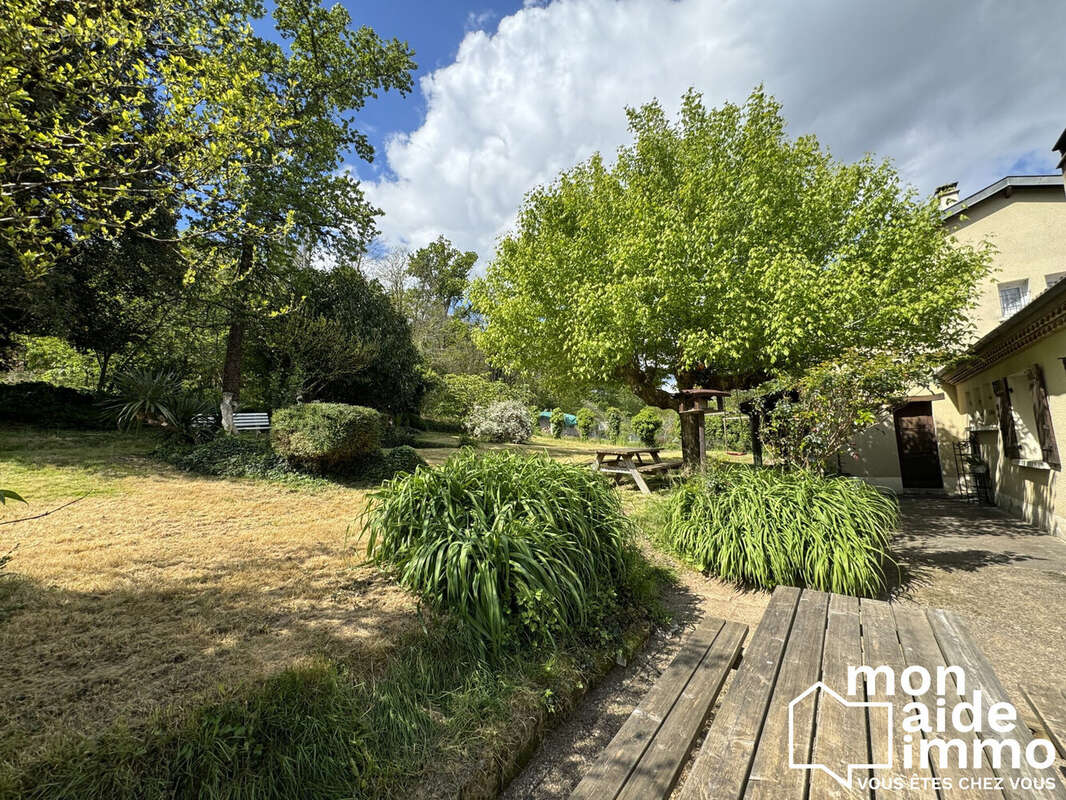 Maison à COULOUNIEIX-CHAMIERS
