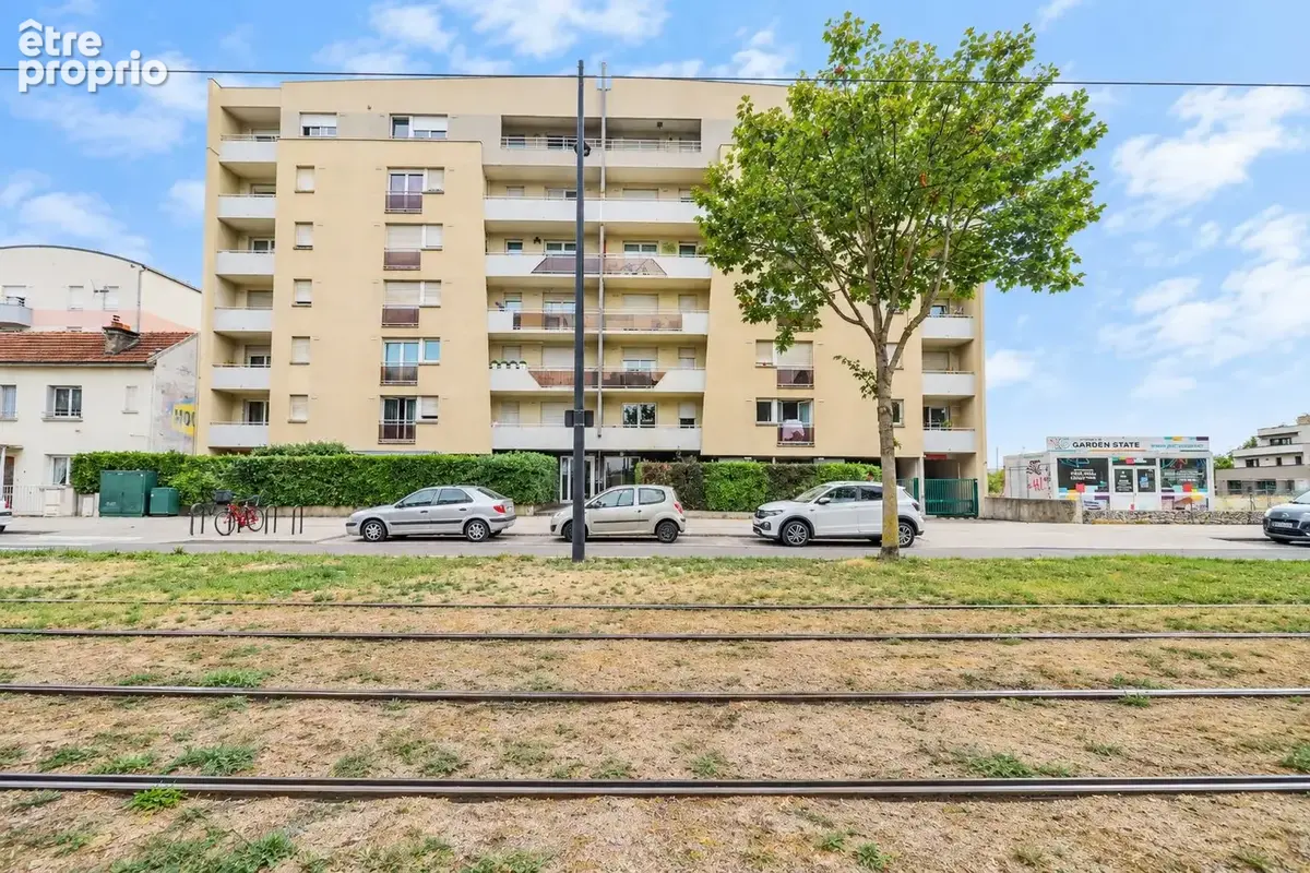 Appartement 28 m² à Dijon  - photo 8