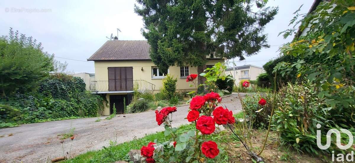 Photo 3 - Maison à RAINNEVILLE