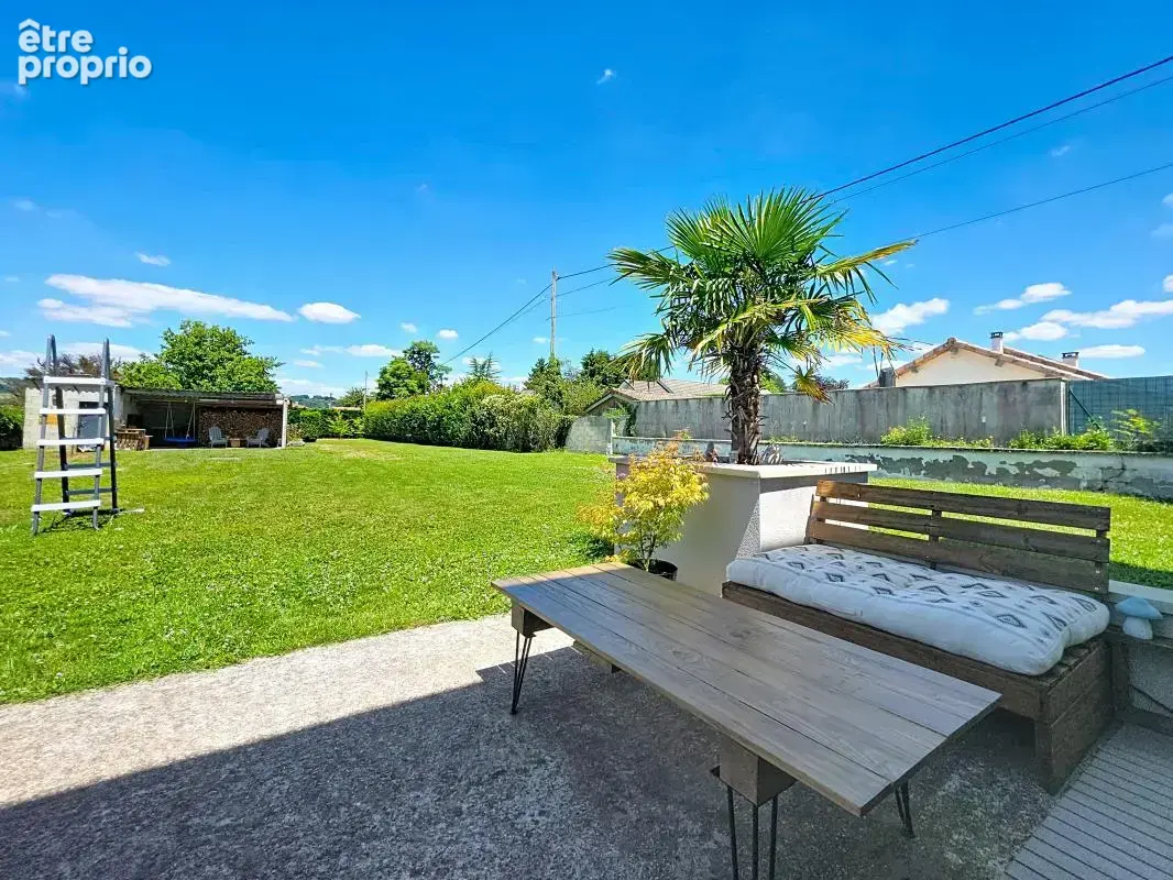 Maison - 4 Chambres - Possibilité 5 - Cellier - Terrasse - Jardin - Au cœur du village - Proche commodités - photo 10