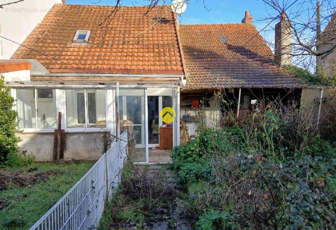 Maison à COMMENTRY