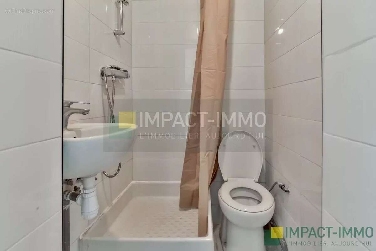 Appartement à PARIS-18E
