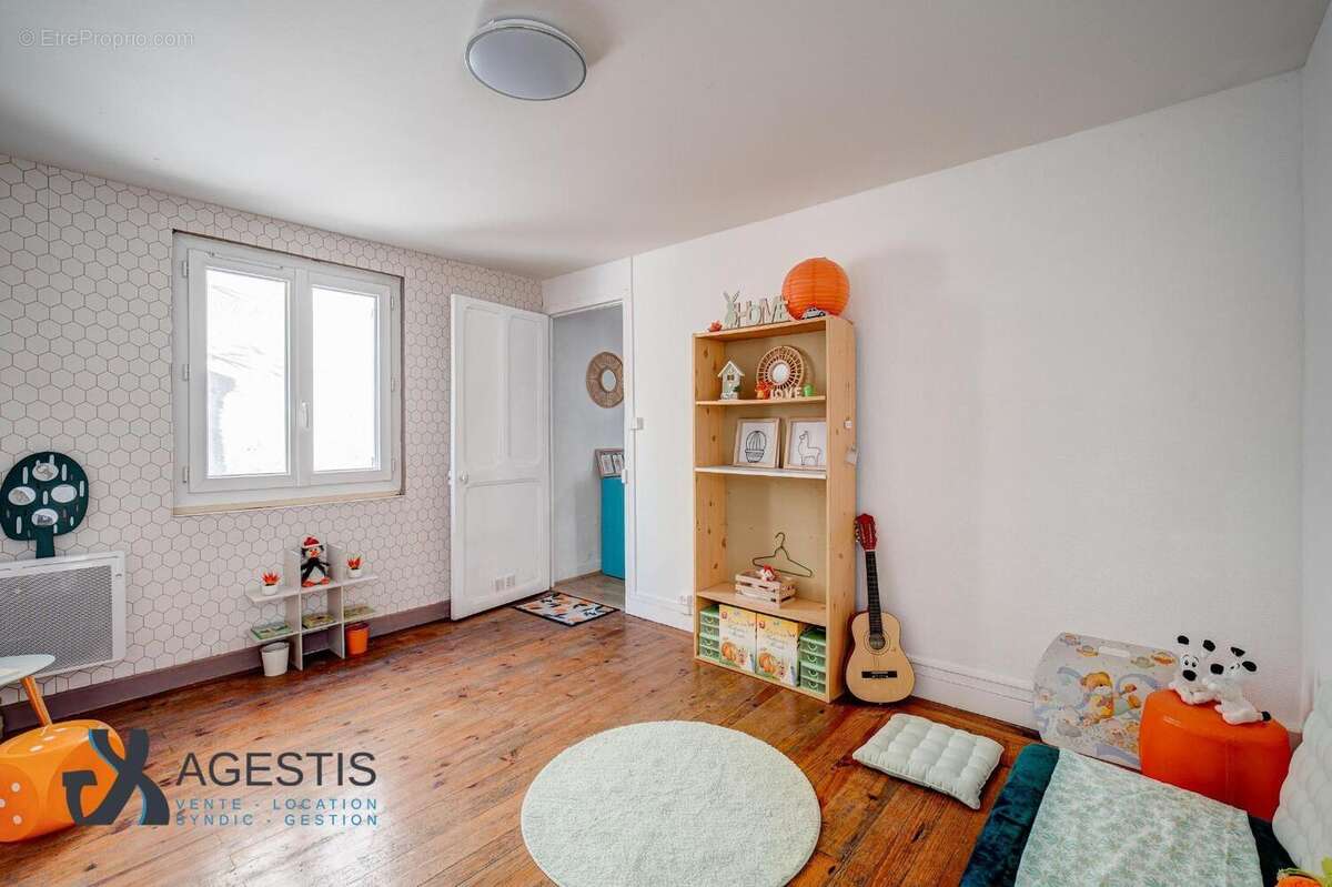   - Appartement à TOULOUSE