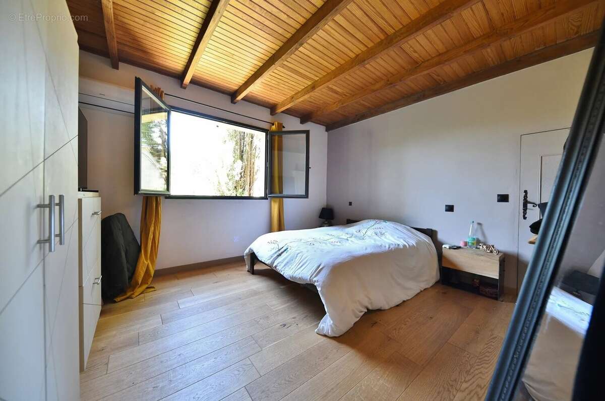 Maison à UZES