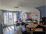 Appartement à MONTROND-LES-BAINS