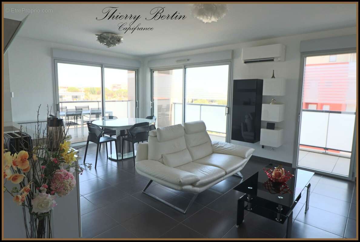 Appartement à vendre 3 pièces FREJUS (83) - photo 6