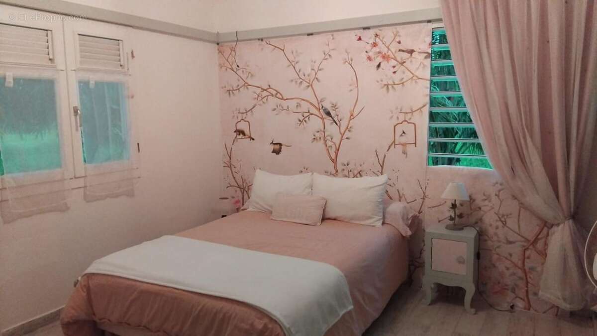 Maison à SAINTE-ANNE