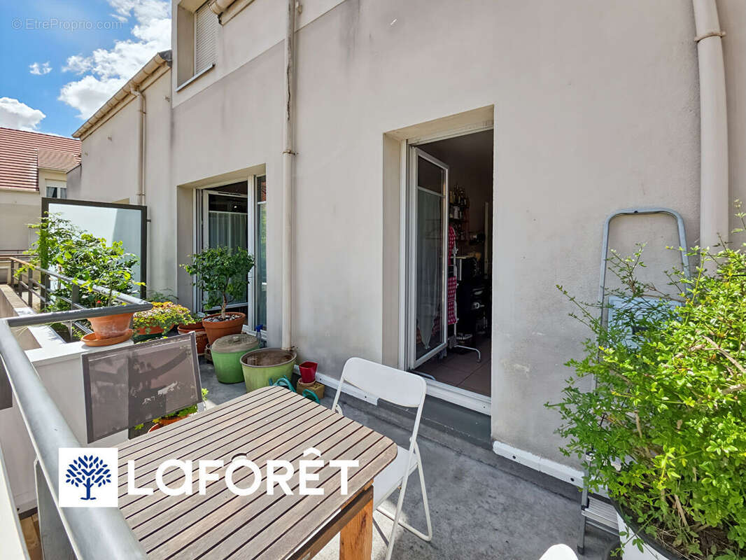 Appartement à RIS-ORANGIS