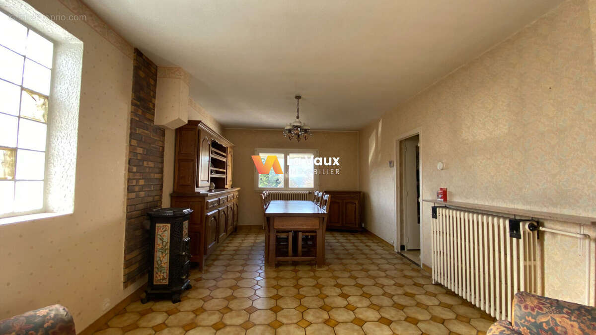 Maison à BOUXIERES-AUX-DAMES