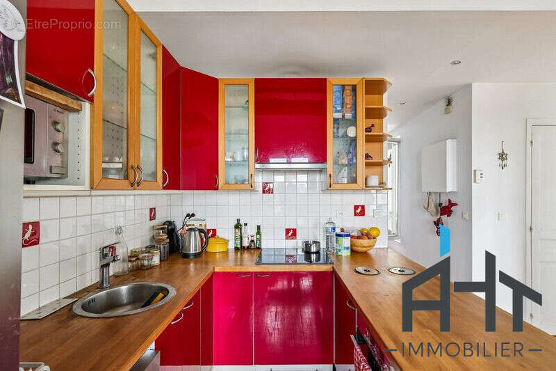 Appartement à PARIS-12E