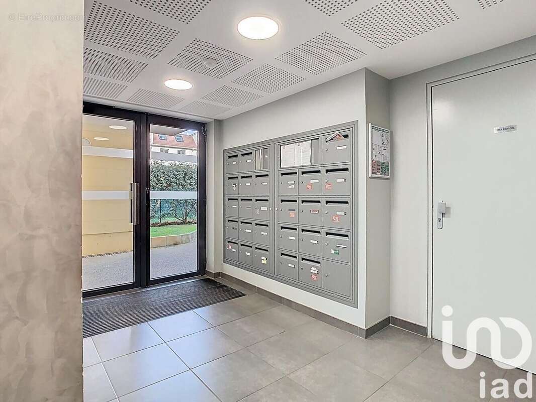 Photo 2 - Appartement à BRIE-COMTE-ROBERT