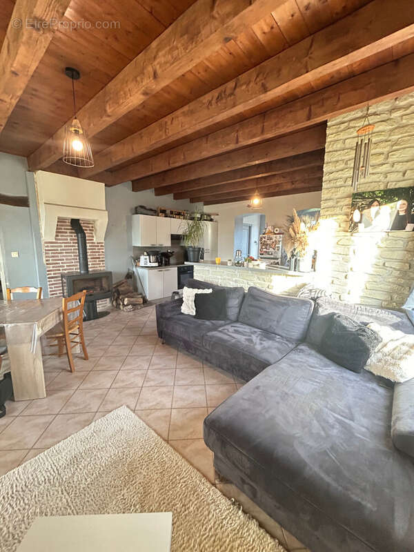 Maison à SERRIGNY-EN-BRESSE