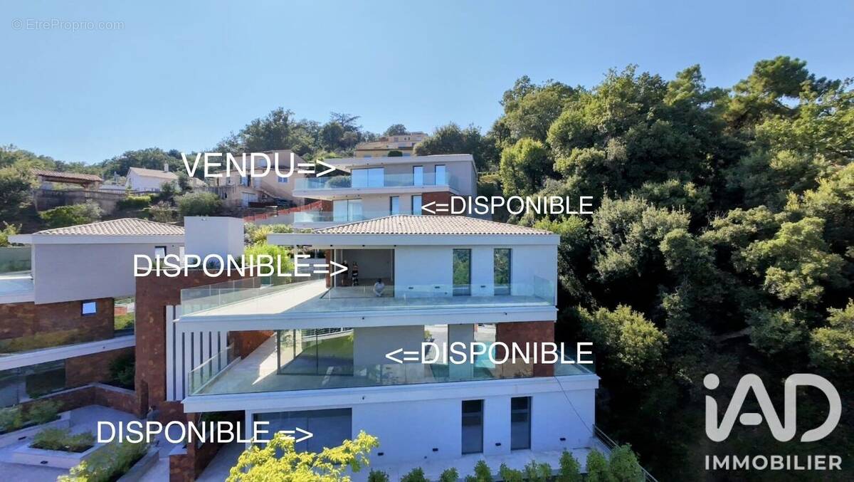 Photo 1 - Appartement à LES ADRETS-DE-L'ESTEREL