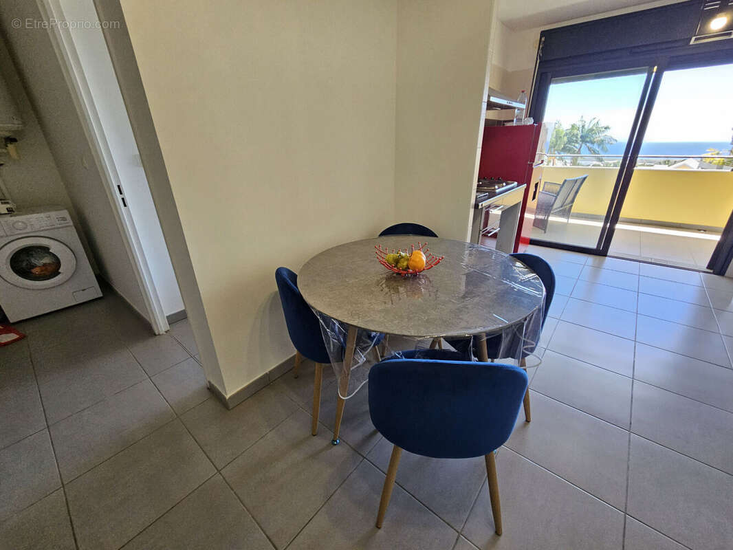 Photo 5 - Appartement à SAINT-DENIS