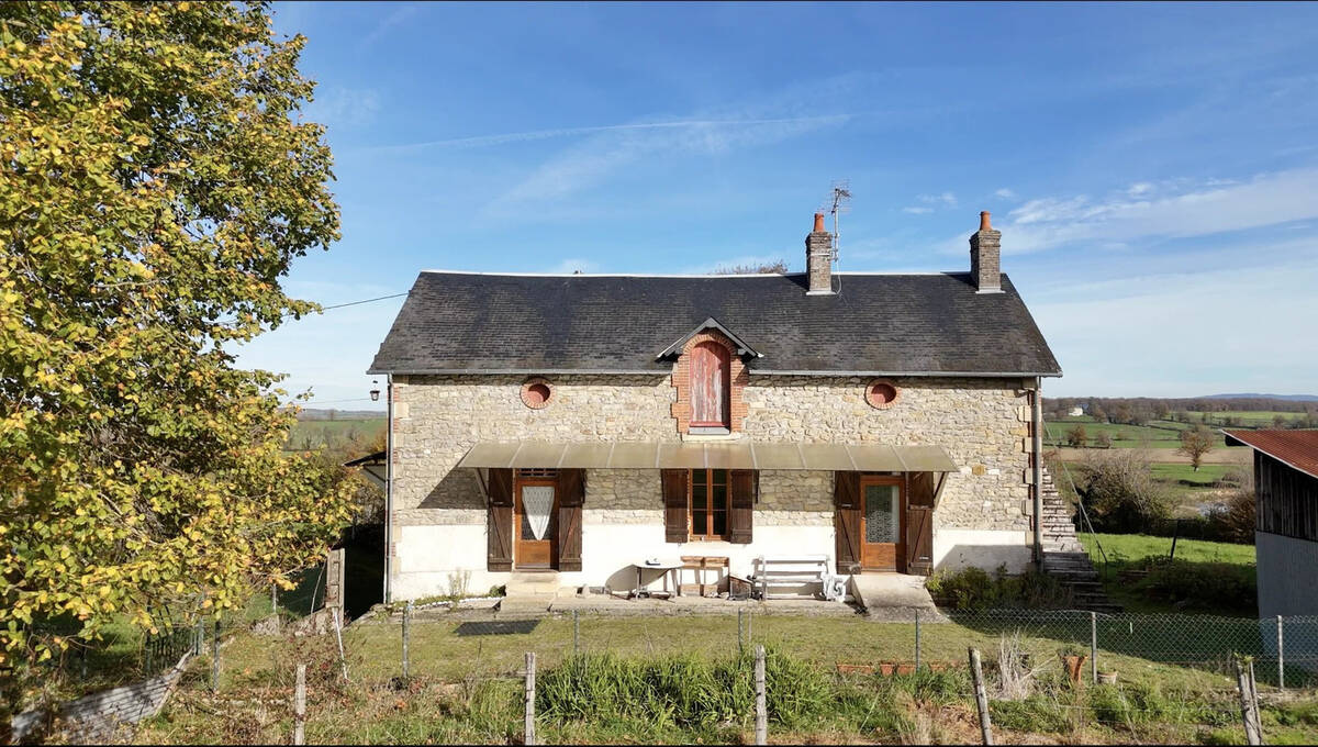 Maison à CERCY-LA-TOUR