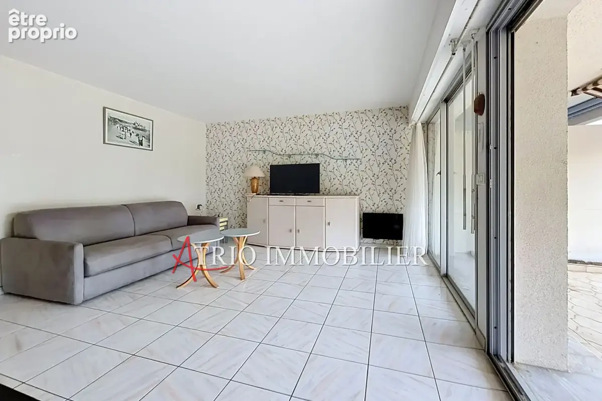 Appartement 4 pièces 96 m² à vendre à Saint-Laurent-Du-Var (06700) - photo 4