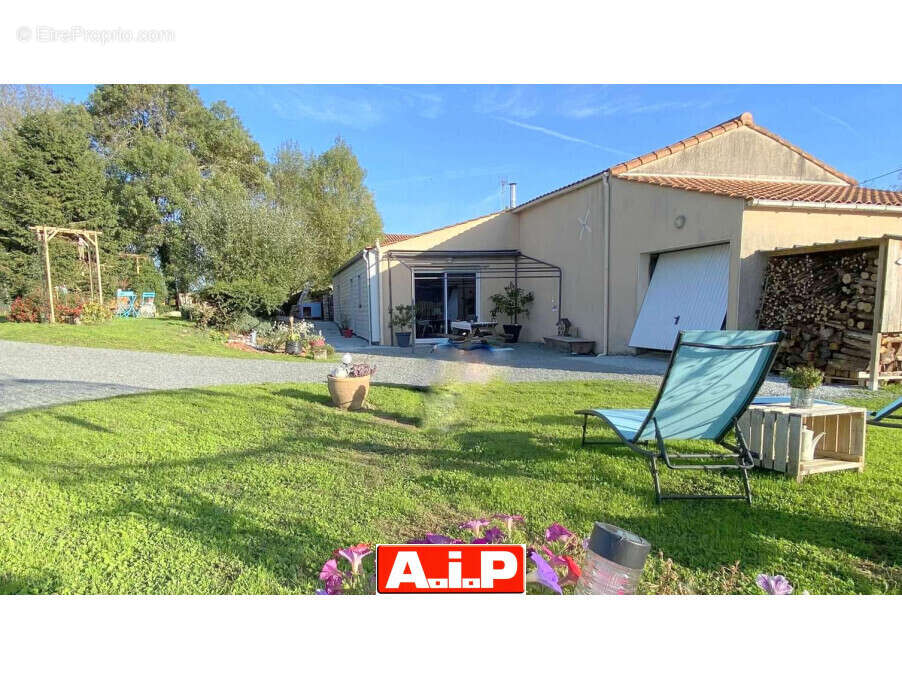 Maison à MOUILLERON-EN-PAREDS
