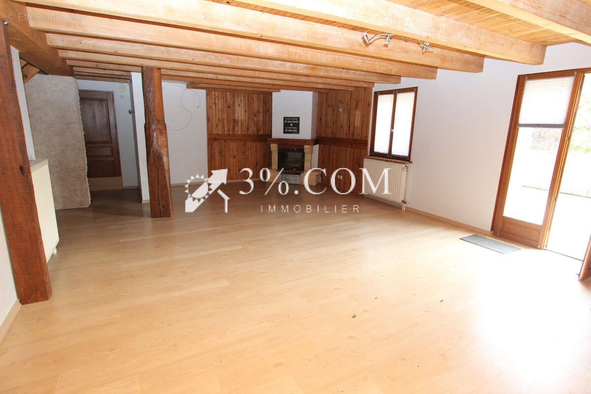 Appartement à MOYEMONT