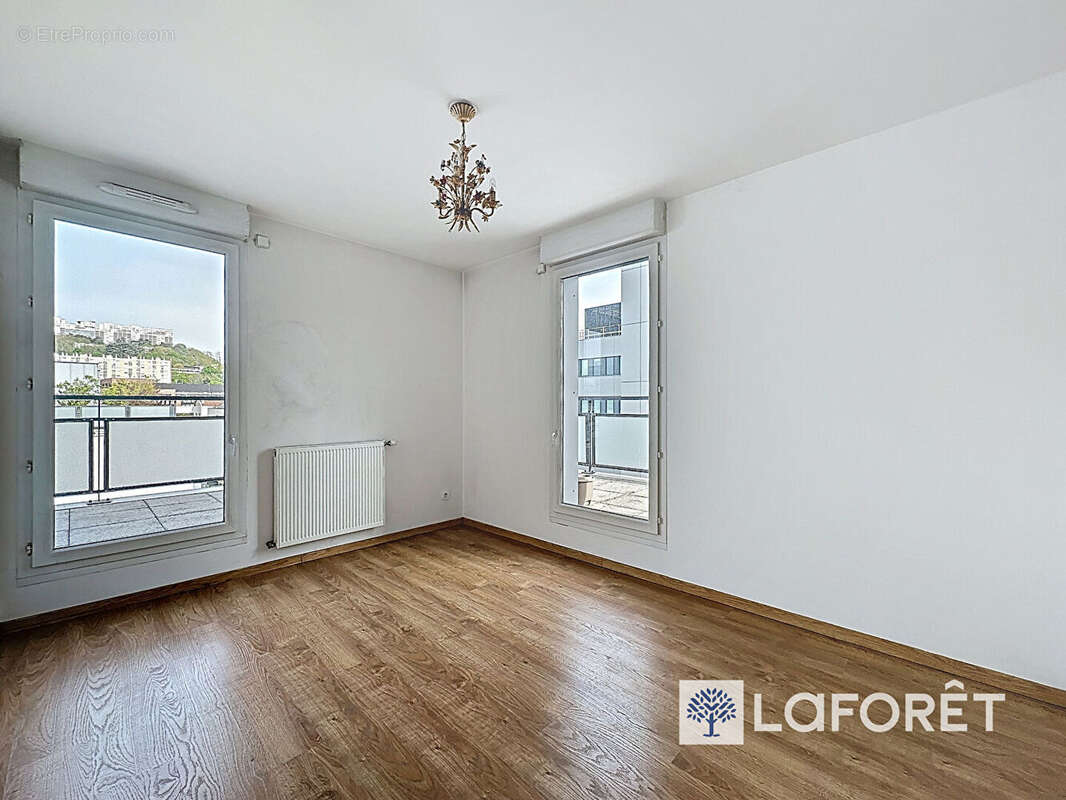 Appartement à LYON-9E