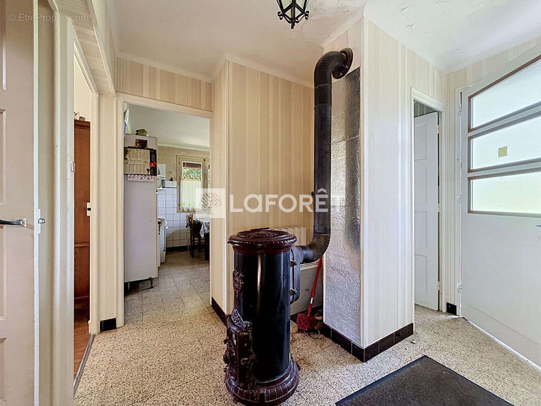 Maison Saint-amour 6 pièces 85 m2 - photo 2