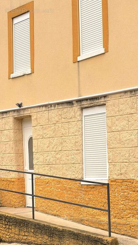 Appartement à TOURVILLE-LA-RIVIERE