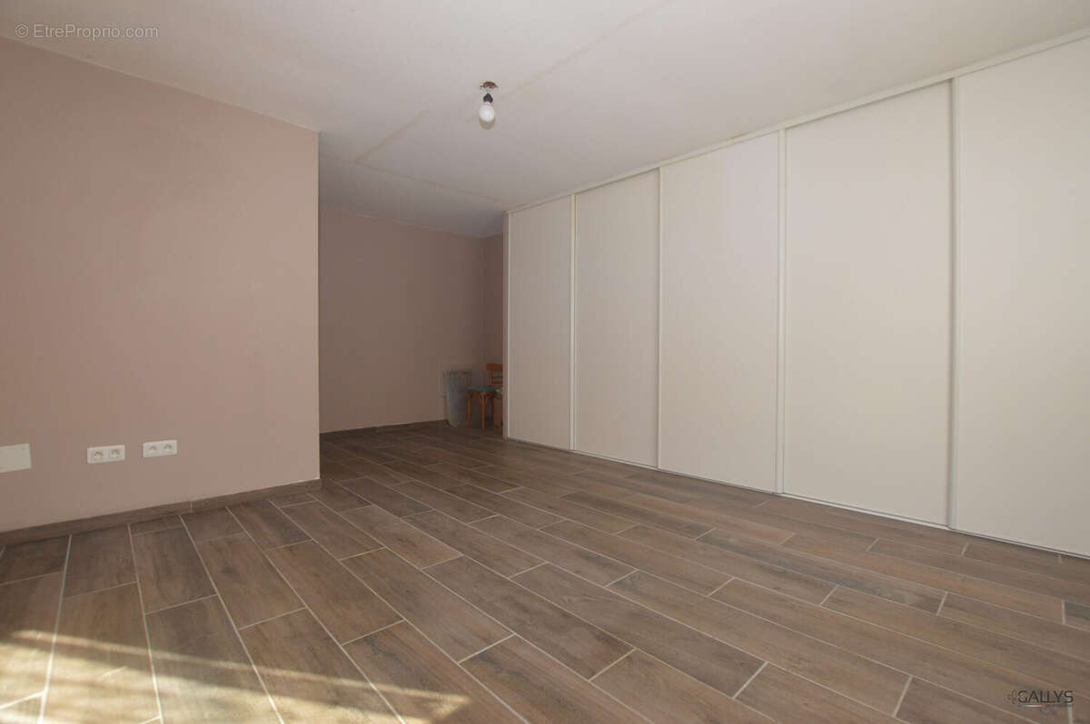 Maison à TUCQUEGNIEUX