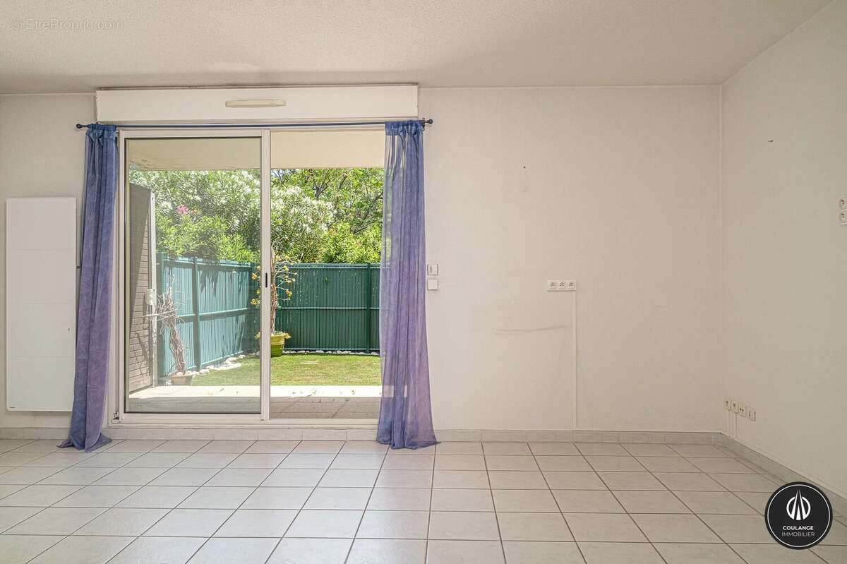 Appartement à MARSEILLE-8E