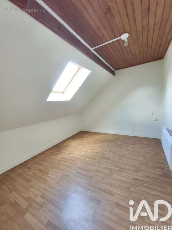 Photo 5 - Maison à ESQUENNOY