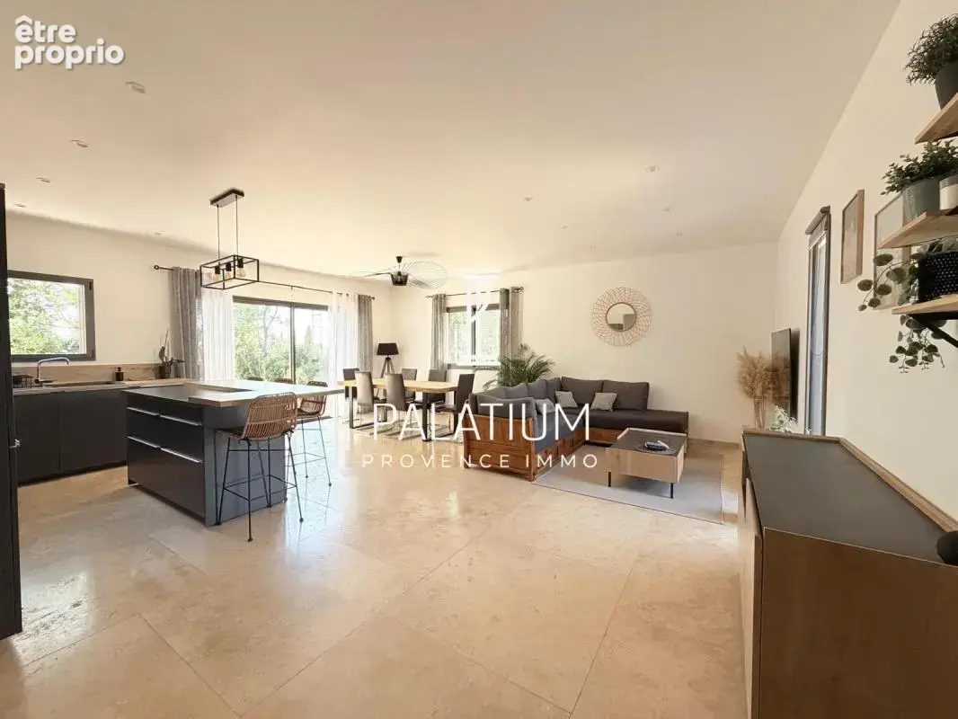 Villa récente de 118 m² – vue collines & fort potentiel - photo 5