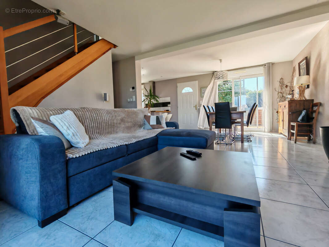 Maison à SAINT-PAIR-SUR-MER