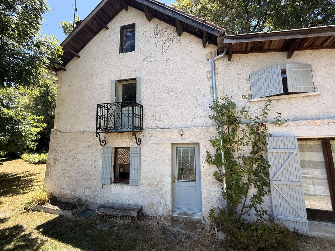 Maison de village en pierre avec vue panoramique sur la vallée - photo 3