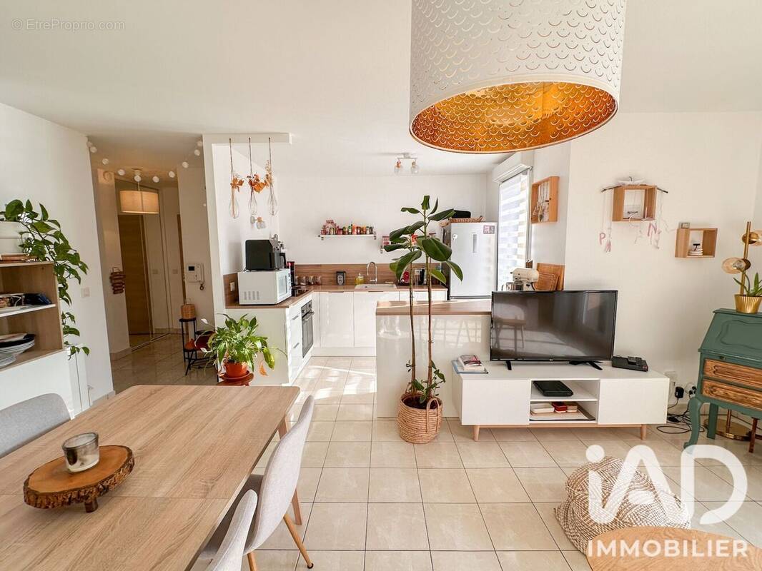 Photo 1 - Appartement à SAINT-PIERRE-DU-PERRAY