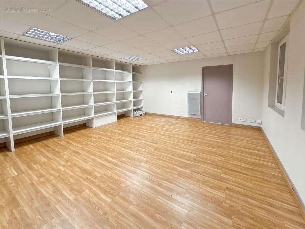 Maison à SAINT-JEAN-DE-BRAYE