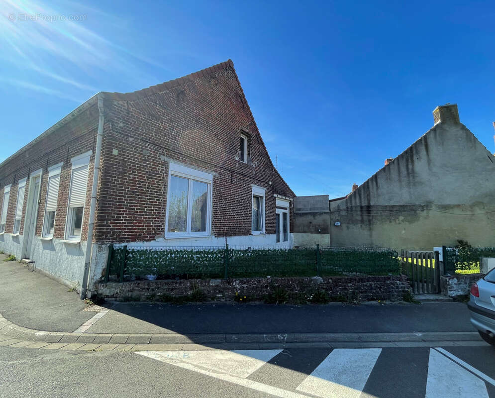 Maison à SAINT-SYLVESTRE-CAPPEL