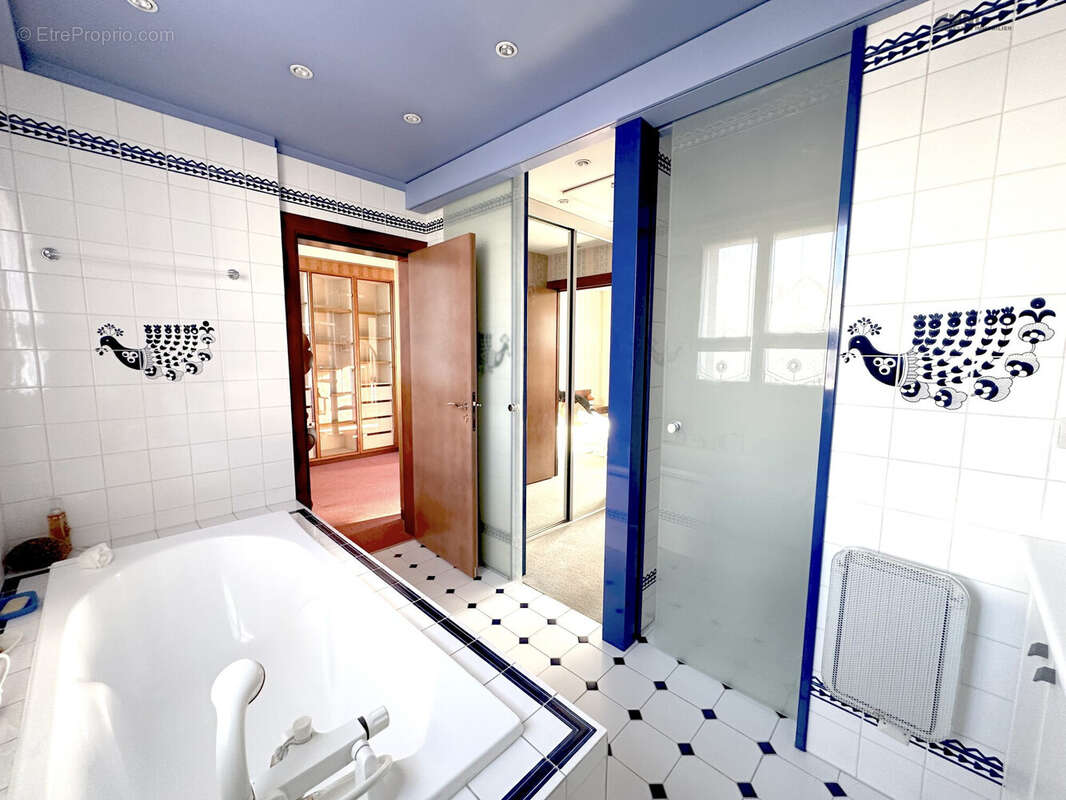 Maison 155 m² à Choisy-Le-Roi  - photo 7