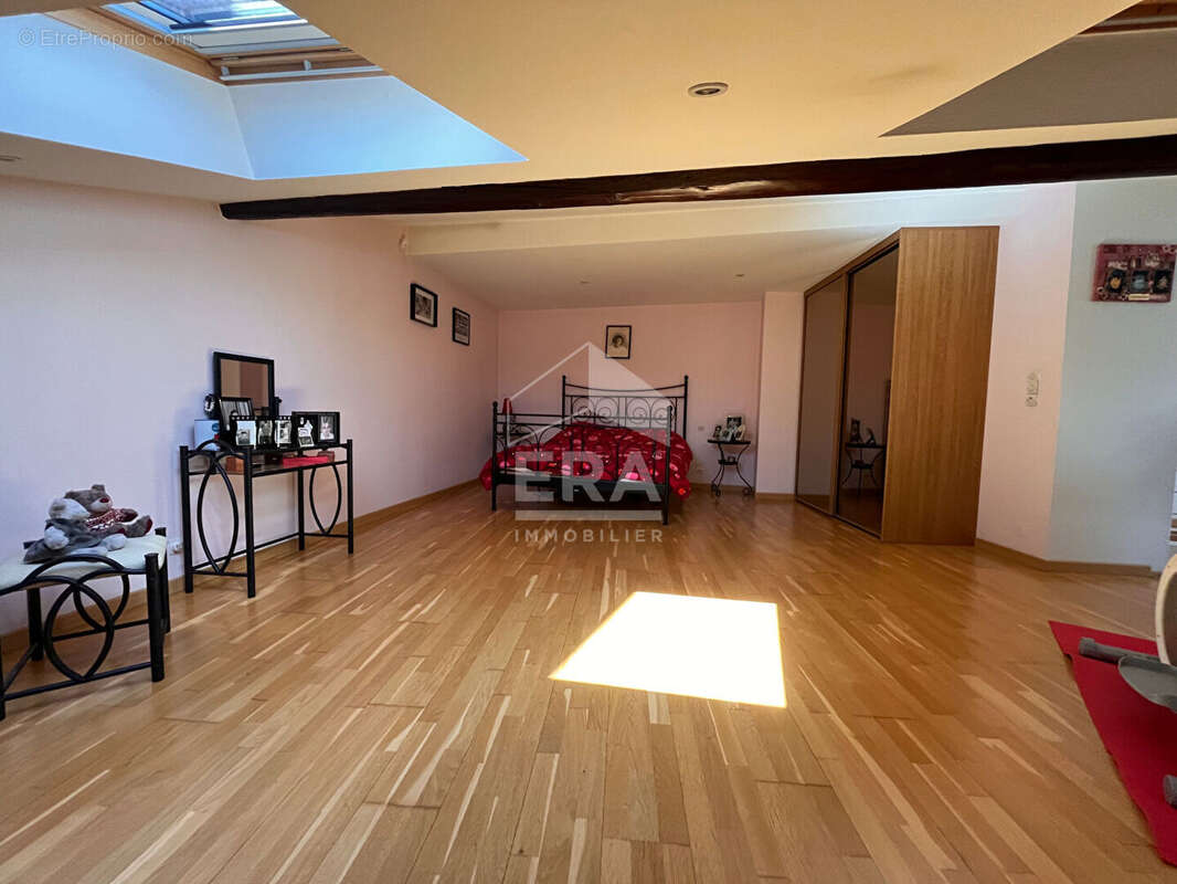 Maison à NOVEANT-SUR-MOSELLE