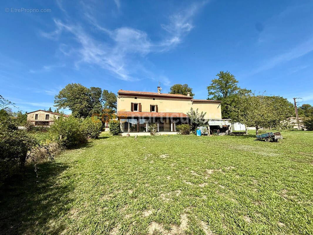 Maison à VIELMUR-SUR-AGOUT