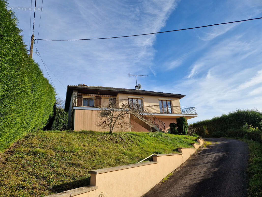 Maison à LOULANS-VERCHAMP