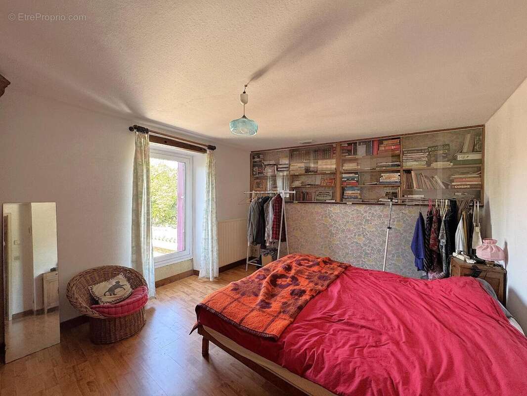 Maison 135 m² à Thouars  - photo 10