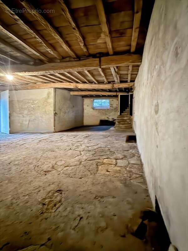 Maison à COUCHES