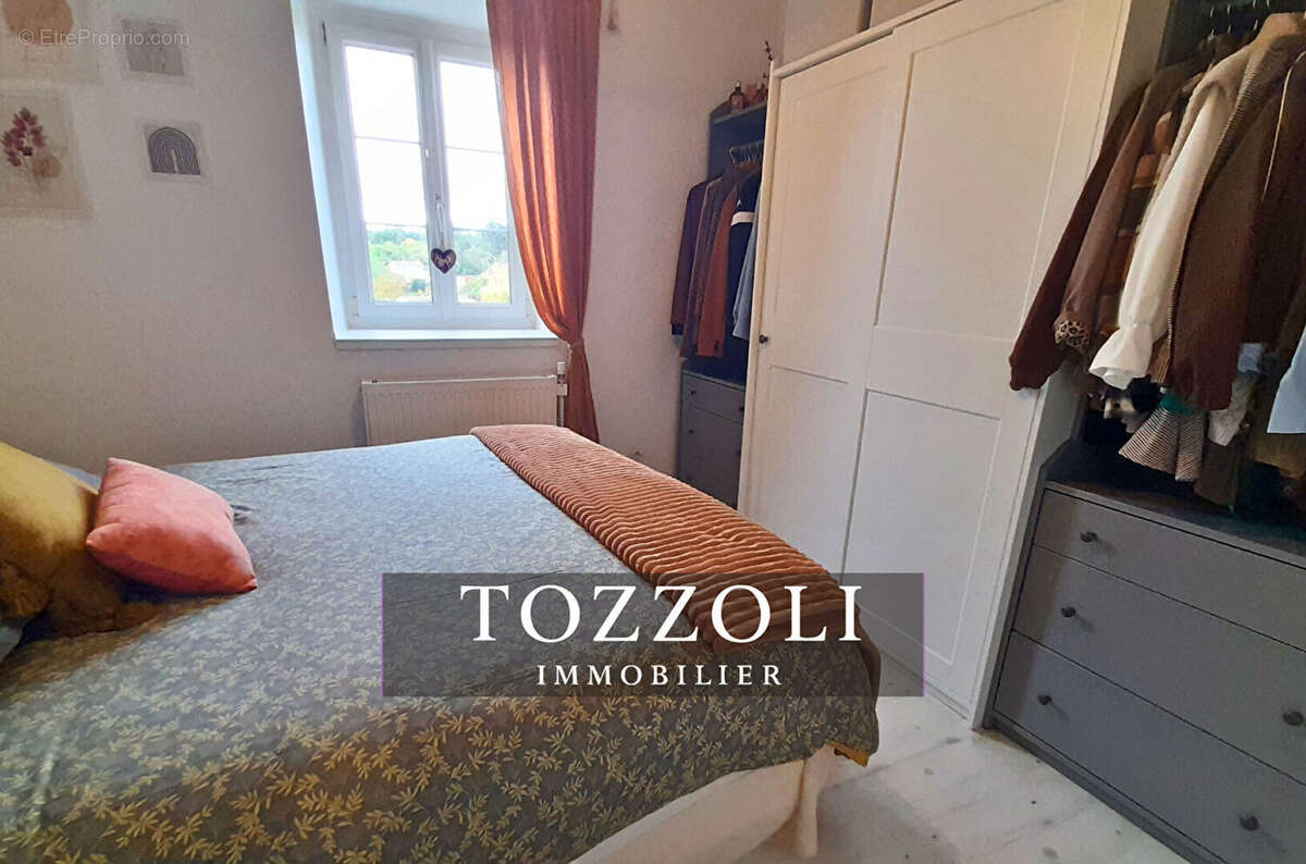 Maison à MOIDIEU-DETOURBE