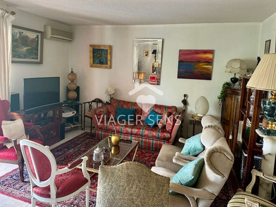 Appartement à SAINT-RAPHAEL