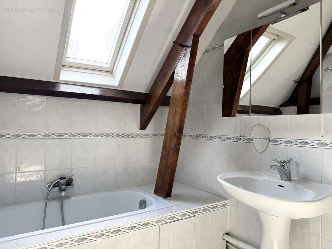 Maison à LAMBRES-LEZ-DOUAI
