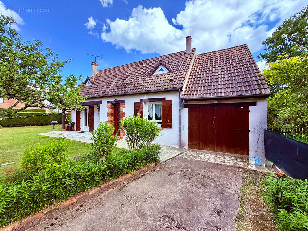 Maison à LA FERTE-SAINT-AUBIN