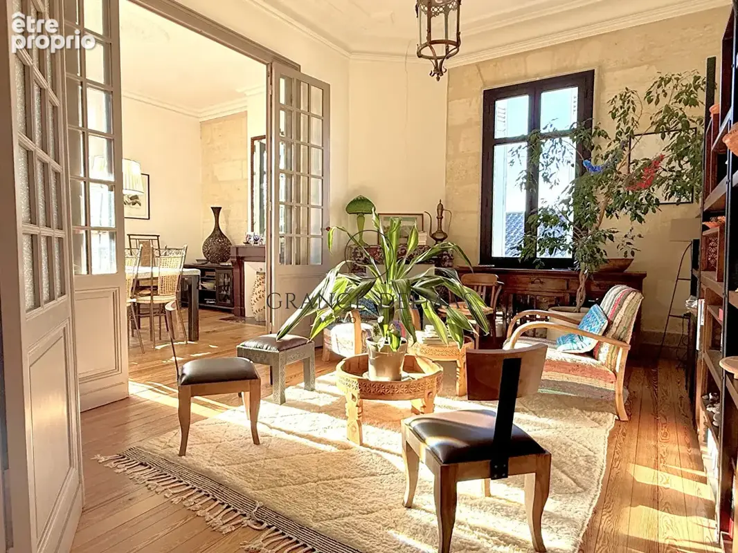 Appartement à BORDEAUX