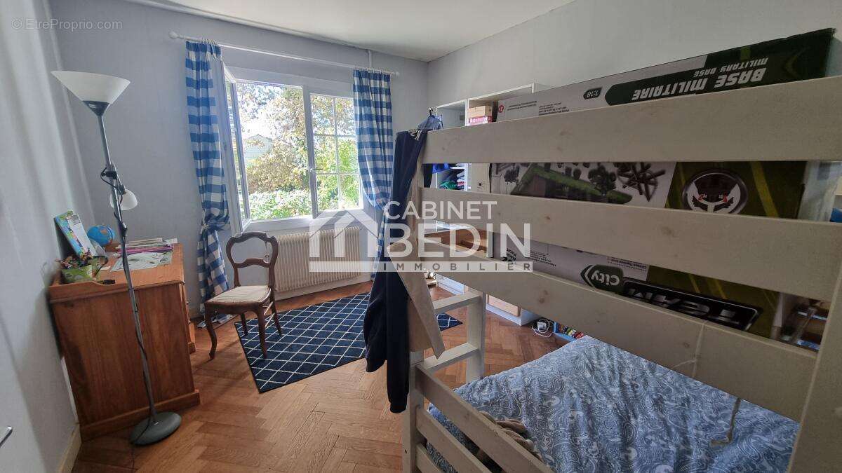 Maison à BLANQUEFORT